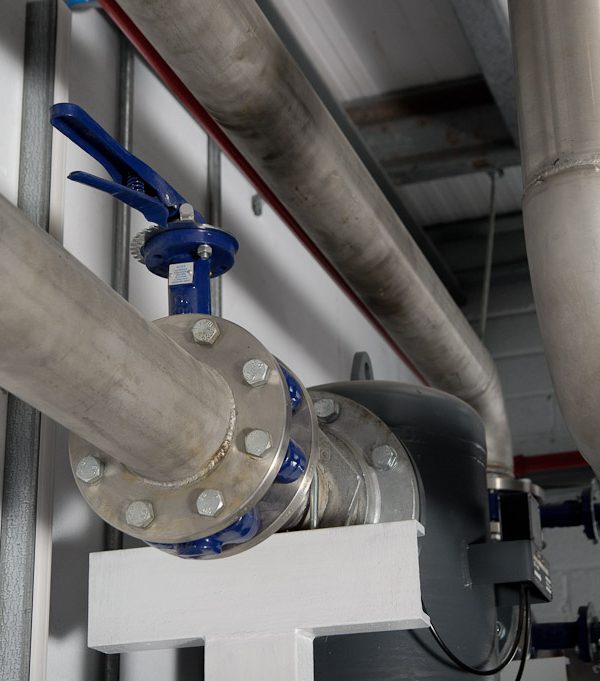 Ireland_Stainless_Steel_Pipe_Installation_07-Edit مواسير استانلس