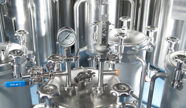 tank4 مواسير استانلس