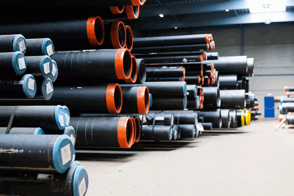 مواسير سيملس حديد